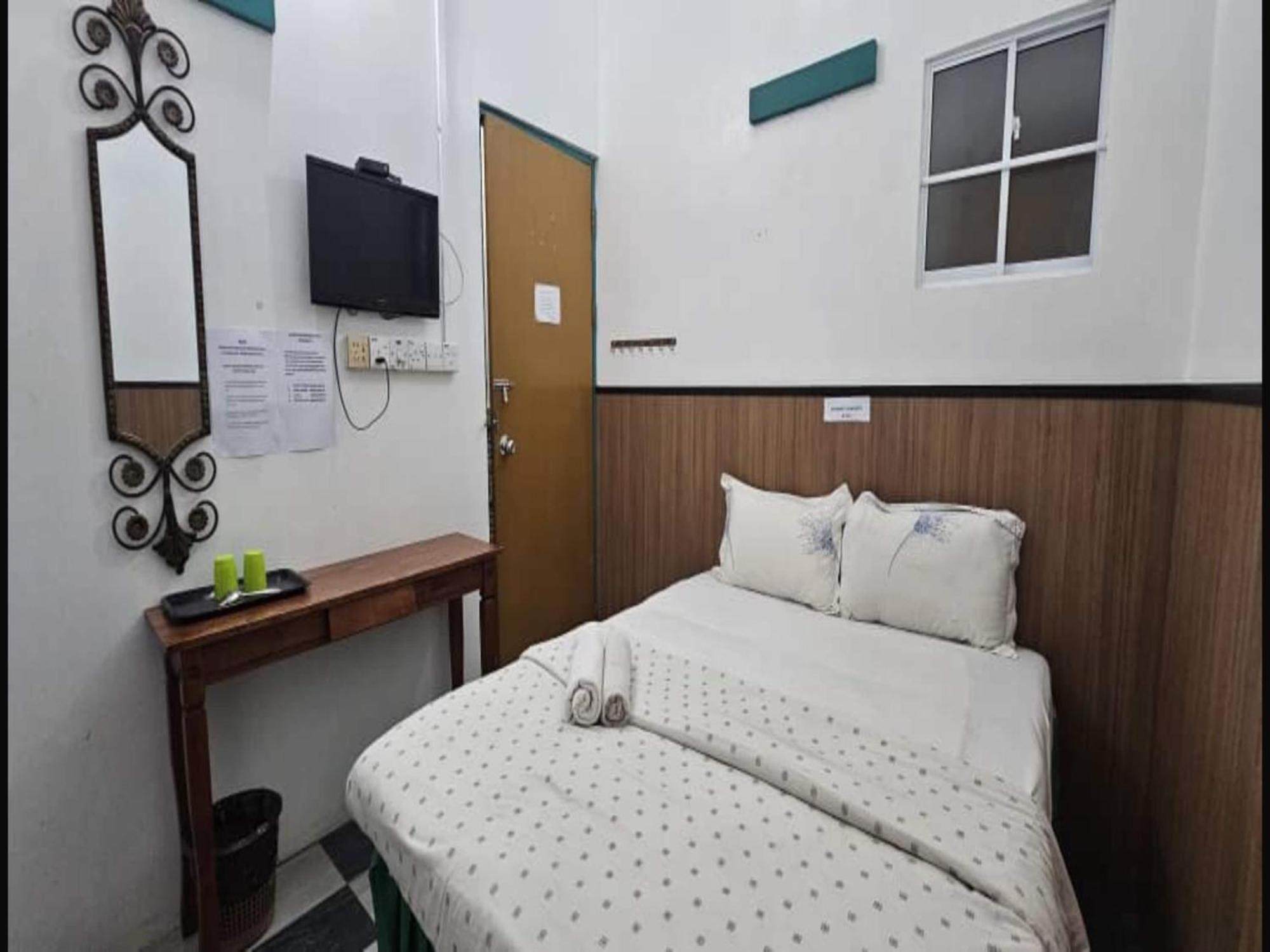 Oyo 90979 Sianglory Inn Kota Kinabalu Dış mekan fotoğraf