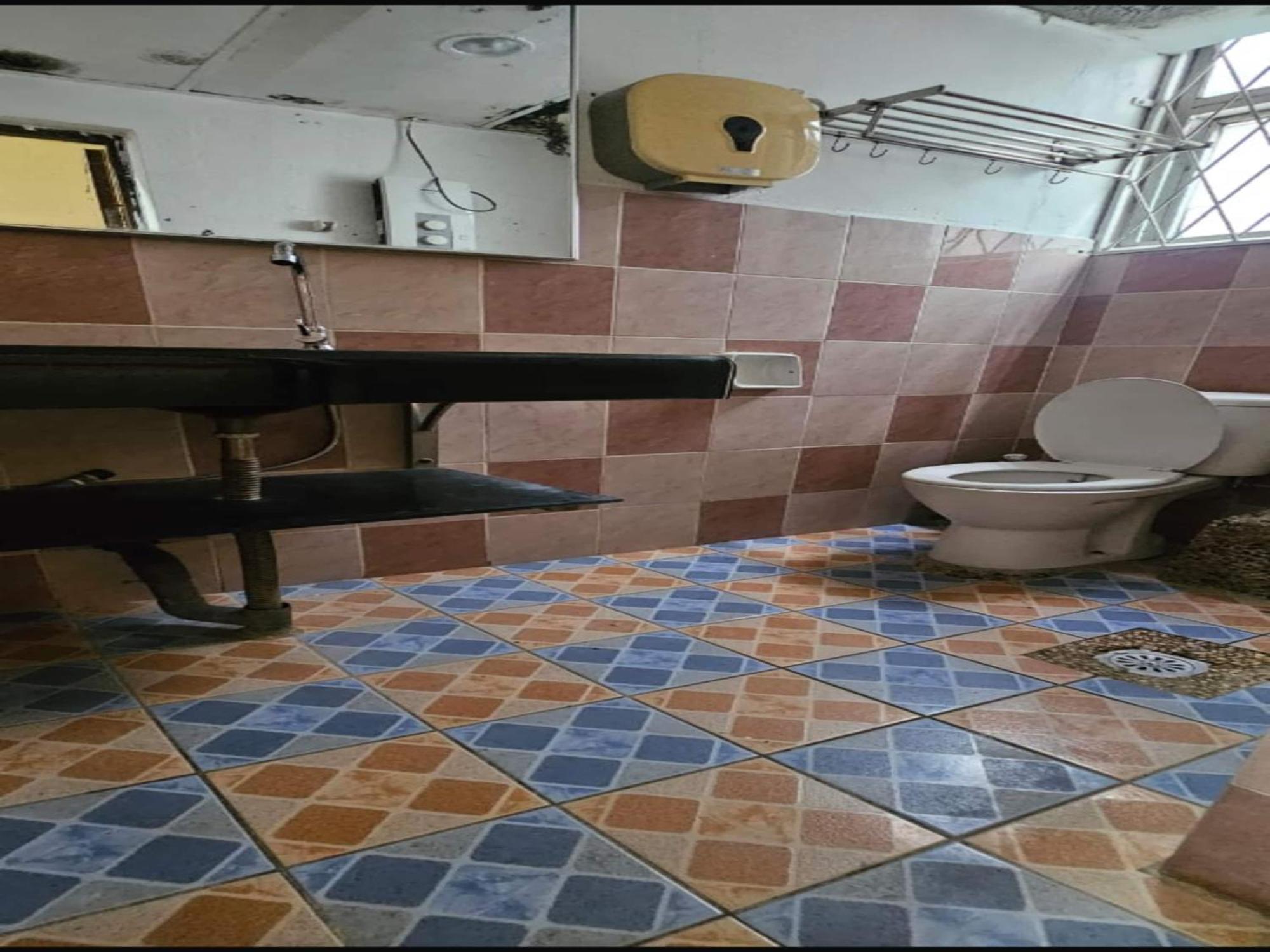Oyo 90979 Sianglory Inn Kota Kinabalu Dış mekan fotoğraf