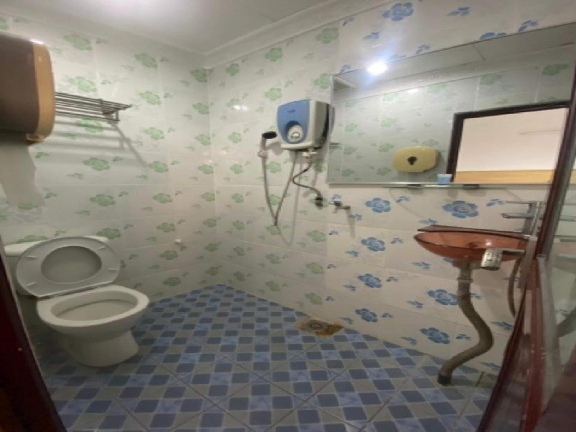 Oyo 90979 Sianglory Inn Kota Kinabalu Dış mekan fotoğraf