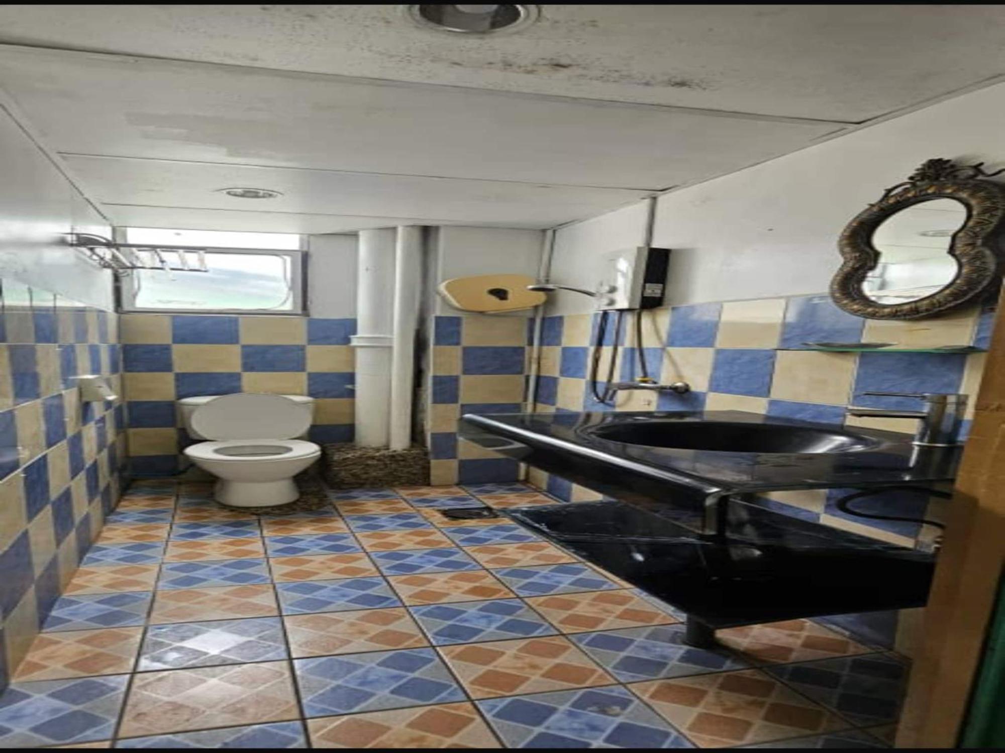 Oyo 90979 Sianglory Inn Kota Kinabalu Dış mekan fotoğraf