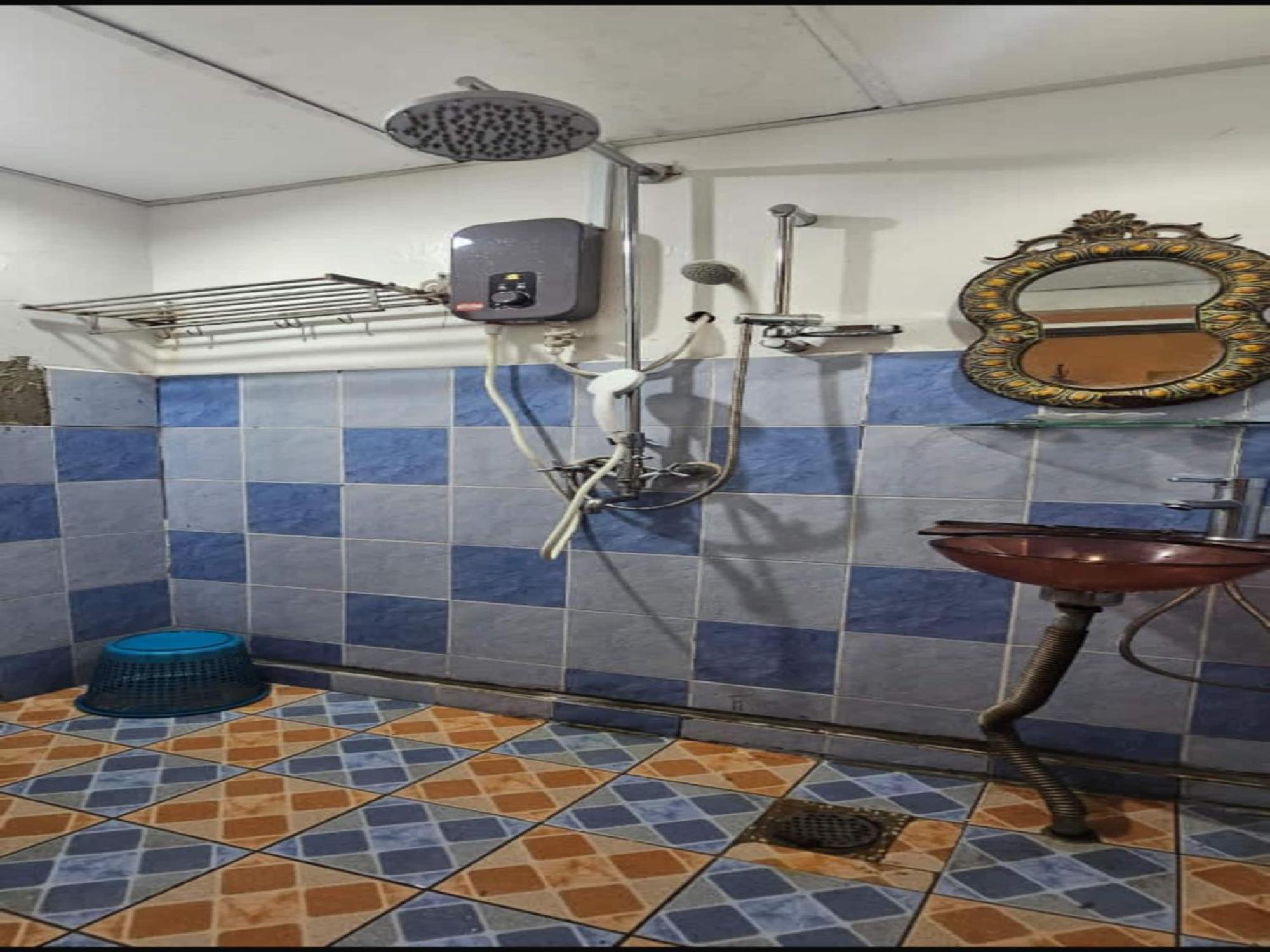 Oyo 90979 Sianglory Inn Kota Kinabalu Dış mekan fotoğraf